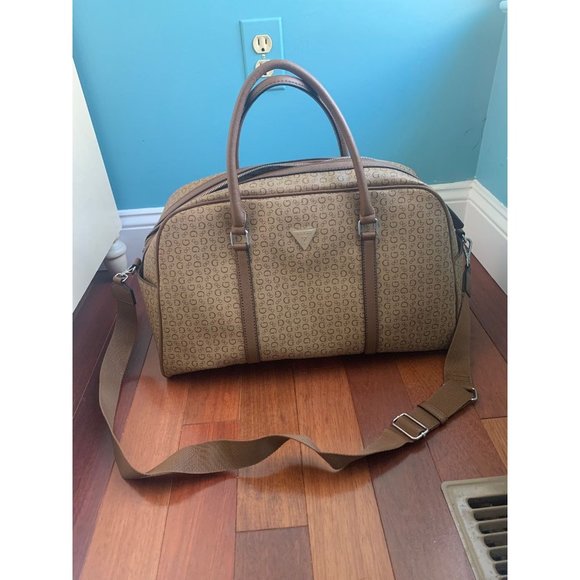 Guess Bags Nwt Guess Travel Duffle Bag Poshmark